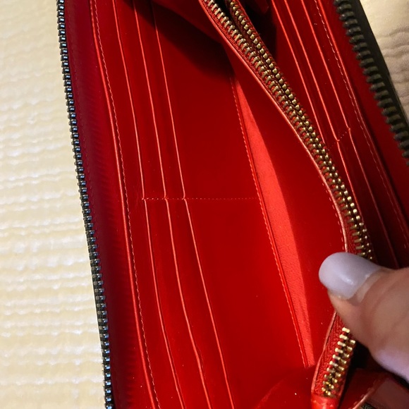 CHRISTIAN LOUBOUTIN Panettone Wallet- Authentic and gently used - Picture 5 of 9